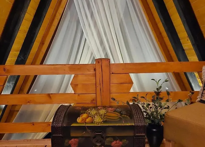 Forest House A Frame Risovac